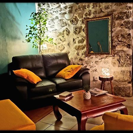 Les Jardins De Kuz - Ours Hotell Bernin Exteriör bild